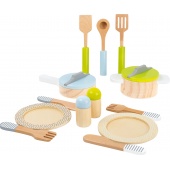 11098_legler_small_foot_geschirr_und_topfset_kinderkueche_b